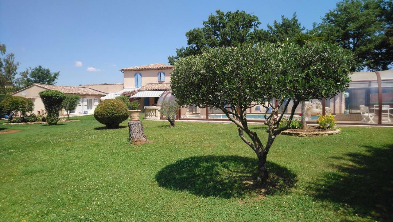 Chambre Et Table D'Hotes Villa Pomponette Nans-les-Pins Exteriör bild